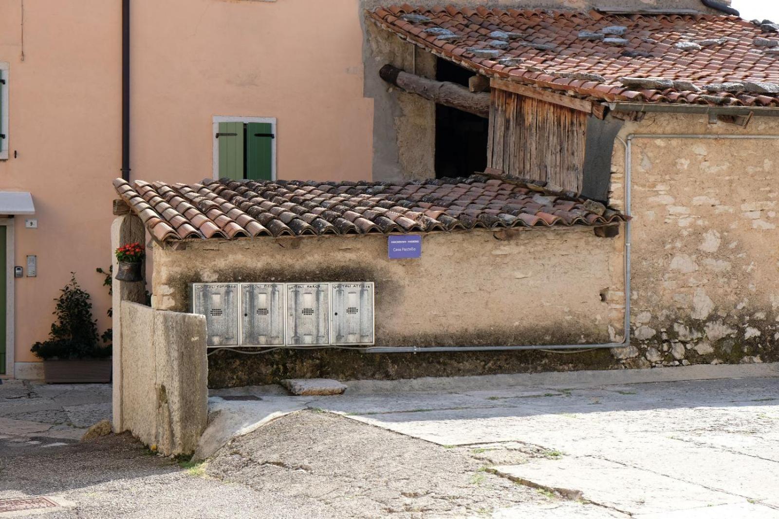 Casa Pastello In Valpolicella Apartment Cavalo Bagian luar foto